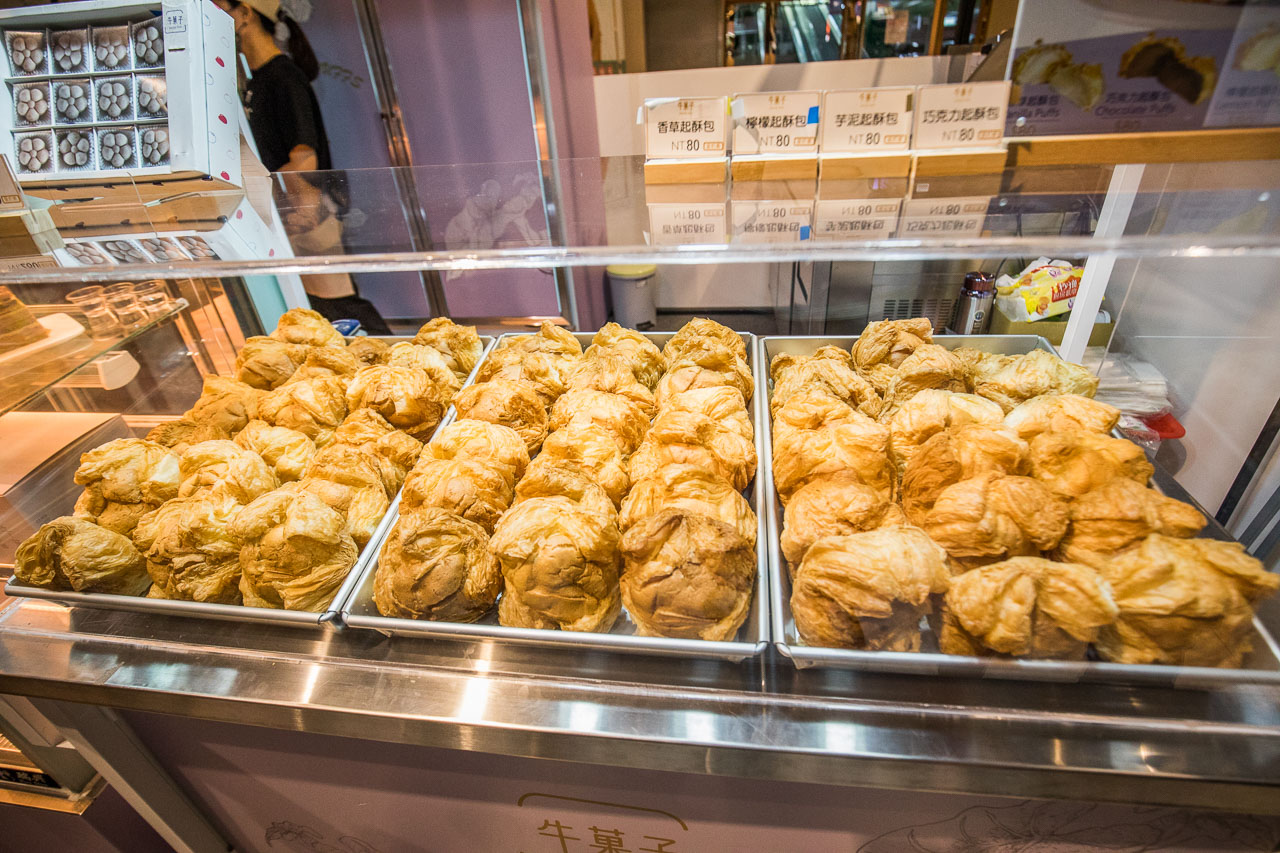 大江購物中心美食,中壢購物中心,中壢百貨公司,桃園青埔一日遊,2022週年慶必敗購物中心,中壢好停車購物,桃園打卡聖地,週年金喜包鈔有料,大江購物中心週年慶,大江購物中心停車,大江購物中心