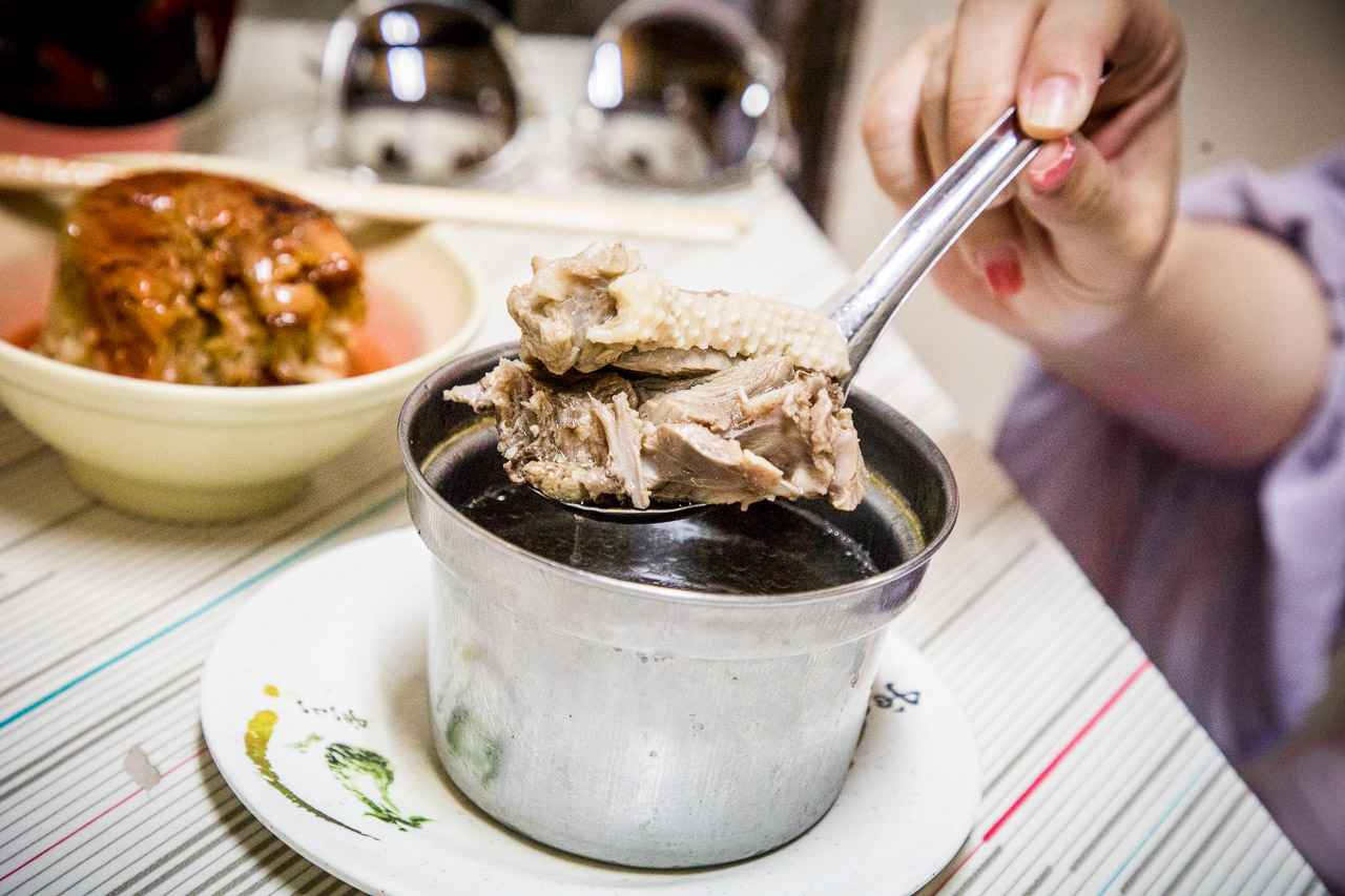鹿港美食,鹿港小吃,鹿港當歸鴨,彰化當歸鴨,鹿港筒仔米糕,彰化筒仔米糕,阿婆當歸鴨,筒仔米糕