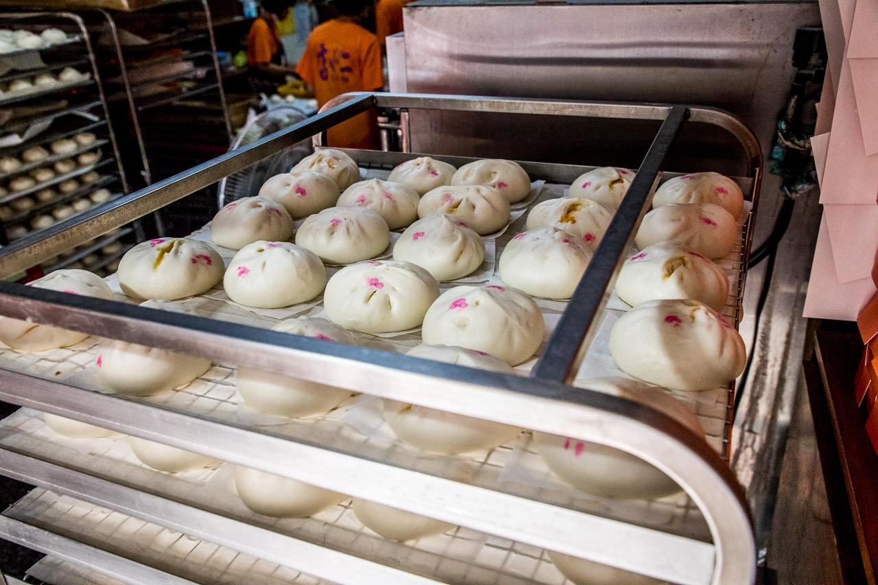 鹿港美食,鹿港小吃,彰化肉包,鹿港肉包,鹿港泡菜肉包,店小二肉包,鹿港店小二,彰化美食