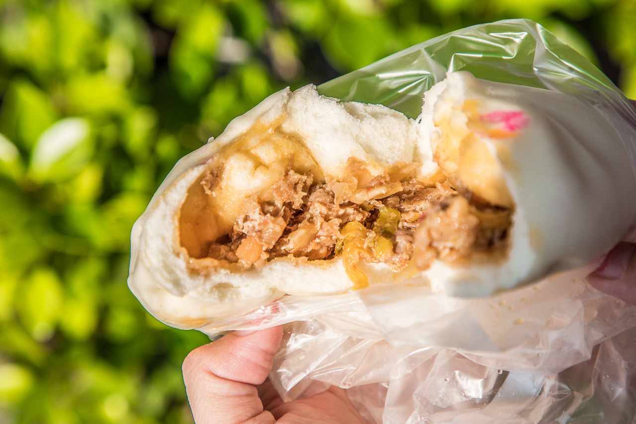 鹿港美食,鹿港小吃,彰化肉包,鹿港肉包,鹿港泡菜肉包,店小二肉包,鹿港店小二,彰化美食