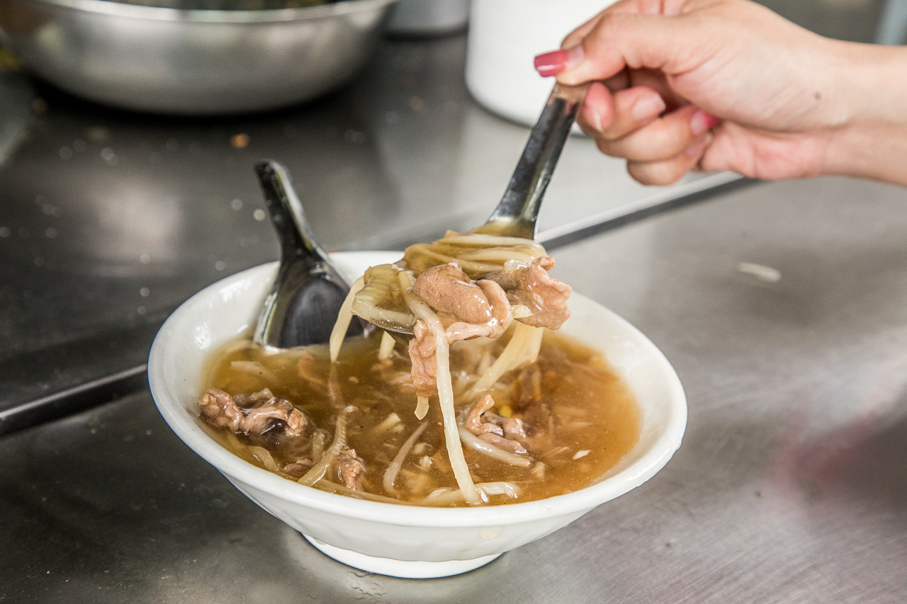 北港鴨肉羹,朝天宮鴨肉羹,光明路阿安鴨肉羹 鴨骨麵線,北港阿安鴨肉羹 鴨骨麵線,阿安鴨肉羹 鴨骨麵線,雲林美食,北港美食,雲林小吃,朝天宮美食,雲林鴨肉羹