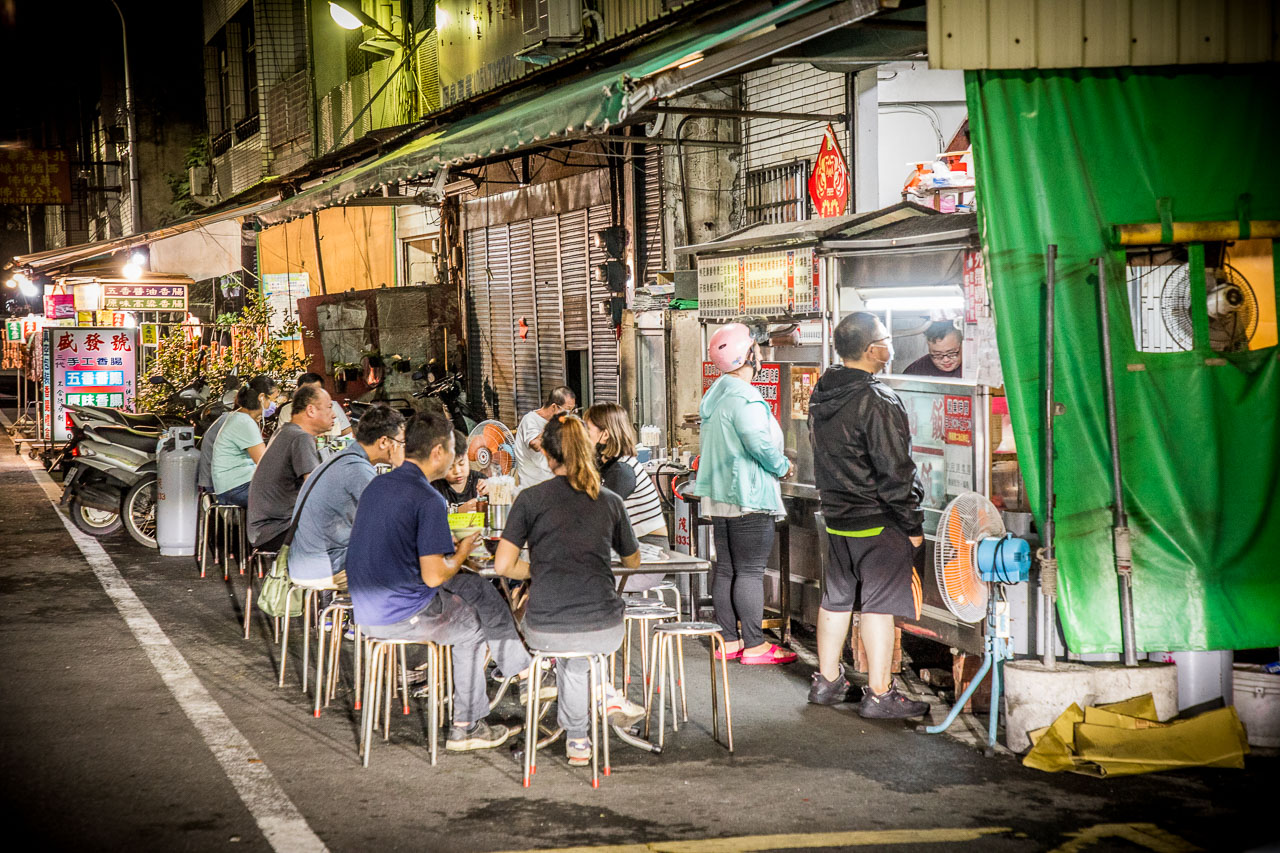阿等土豆油飯,北港阿等土豆油飯,朝天宮阿等土豆油飯,雲林美食,雲林小吃,雲林朝天宮美食,朝天宮美食,北港朝天宮美食,雲林油飯,朝天宮油飯 @大手牽小手。玩樂趣