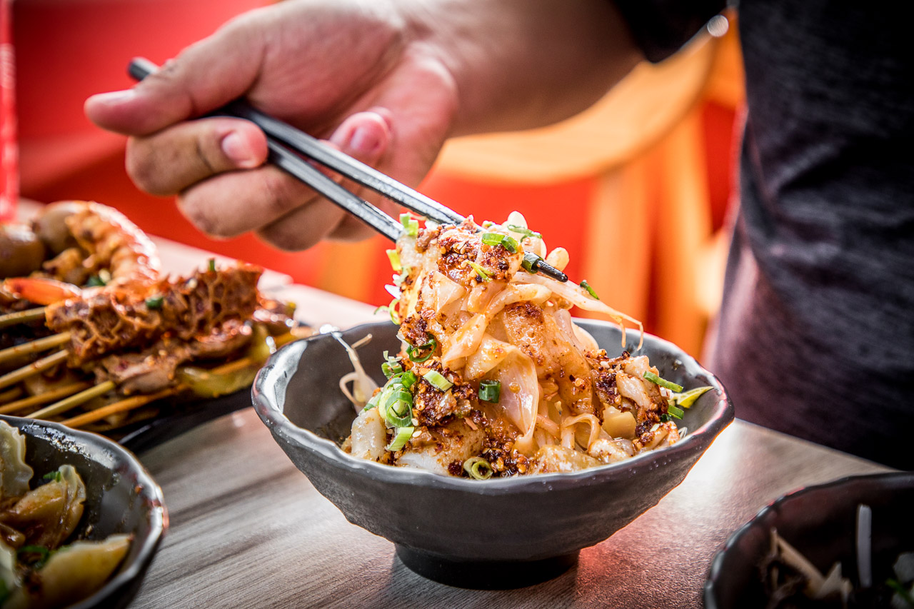 台北麻辣鍋,台北滷味,台北川味料理,台北擼串,台北四川料理,台北宜賓燃麵,台北麻辣麵,呼麻忽辣麵食堂