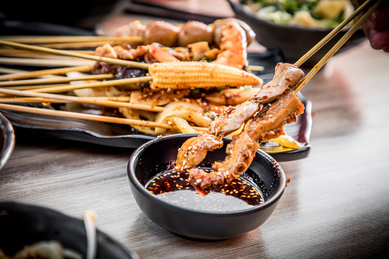 台北麻辣鍋,台北滷味,台北川味料理,台北擼串,台北四川料理,台北宜賓燃麵,台北麻辣麵,呼麻忽辣麵食堂