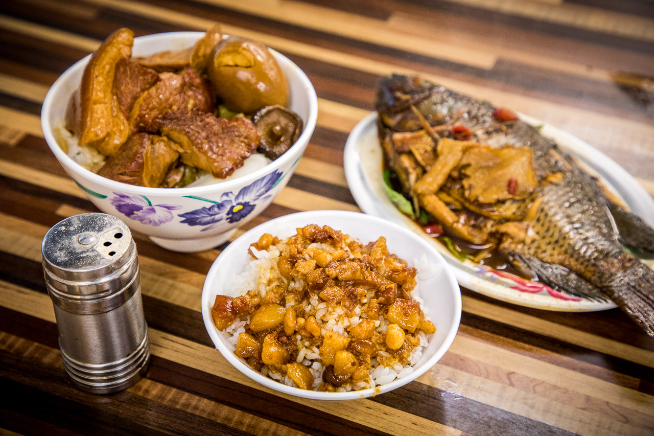 三重美食,33年知高飯