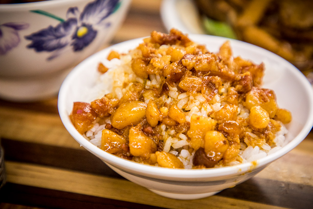 三重美食,33年知高飯