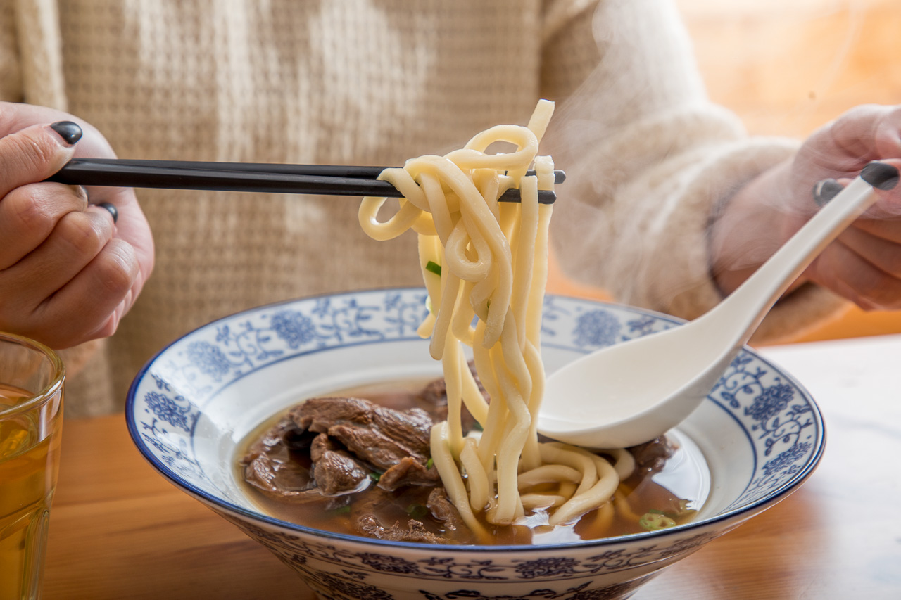 台南美食,台南蝦仁飯,台南海鮮粥,台南牛肉麵,台南海鮮意麵,台南健康餐,邢爺爺料理廚房