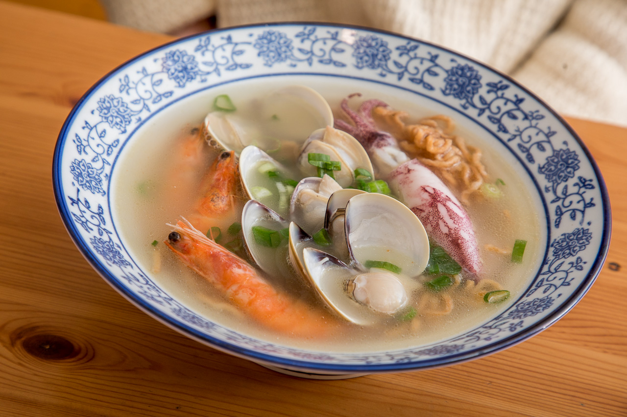 台南美食,台南蝦仁飯,台南海鮮粥,台南牛肉麵,台南海鮮意麵,台南健康餐,邢爺爺料理廚房