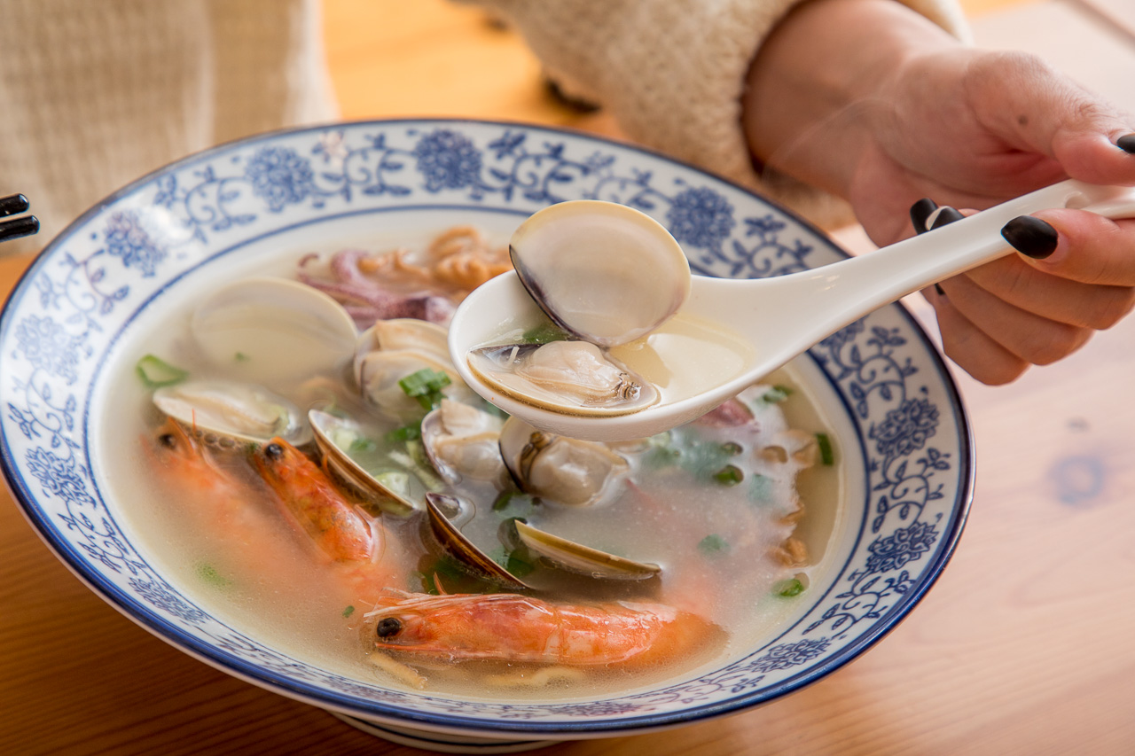 台南美食,台南蝦仁飯,台南海鮮粥,台南牛肉麵,台南海鮮意麵,台南健康餐,邢爺爺料理廚房