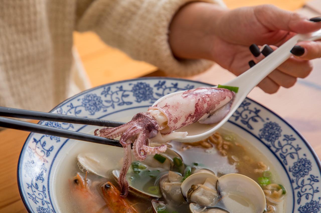 台南美食,台南蝦仁飯,台南海鮮粥,台南牛肉麵,台南海鮮意麵,台南健康餐,邢爺爺料理廚房