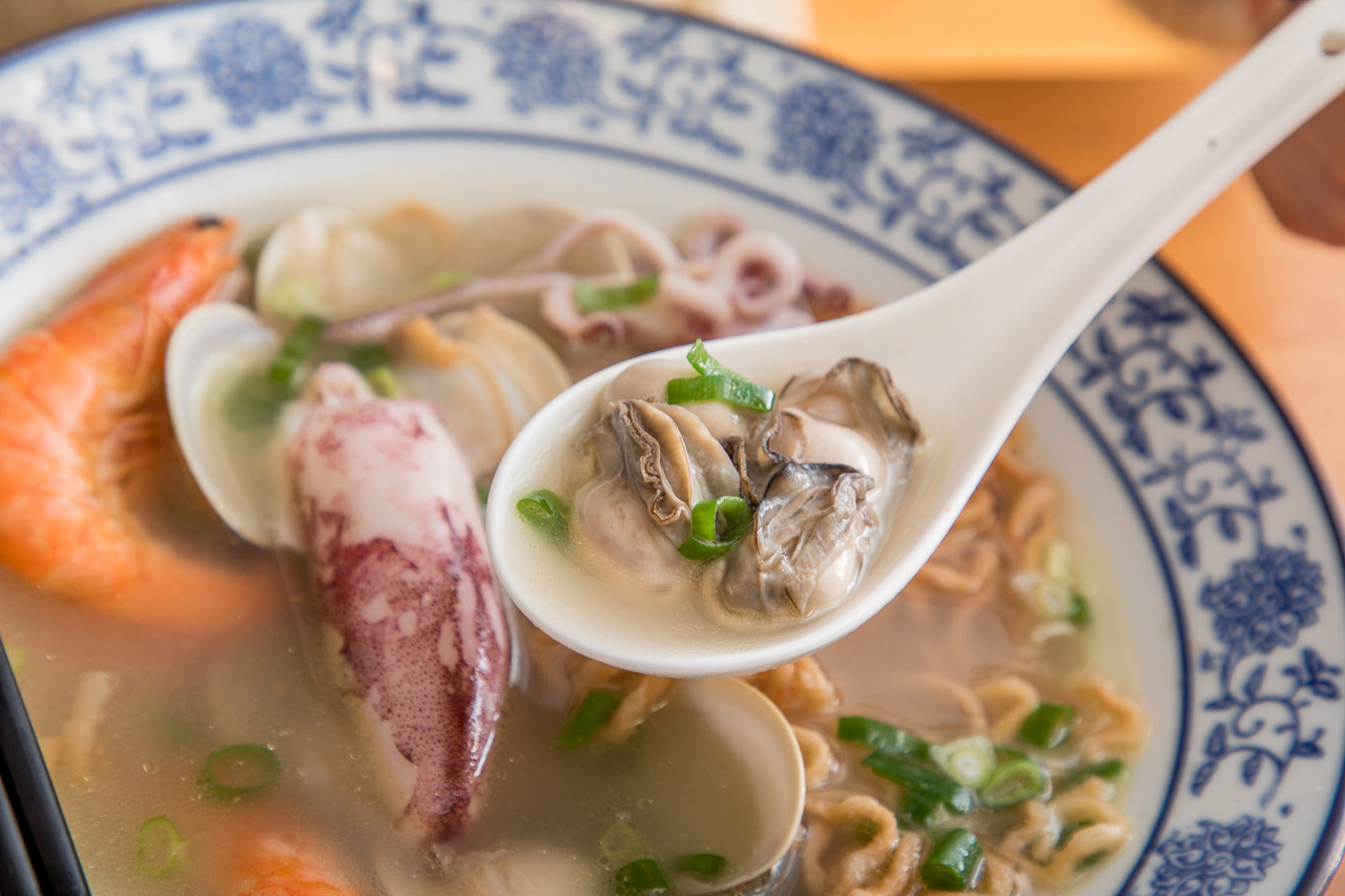 台南美食,台南蝦仁飯,台南海鮮粥,台南牛肉麵,台南海鮮意麵,台南健康餐,邢爺爺料理廚房