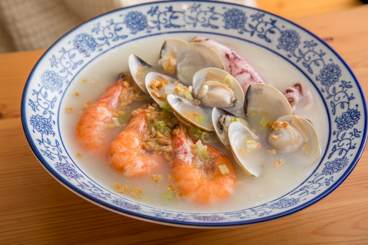 台南美食,台南蝦仁飯,台南海鮮粥,台南牛肉麵,台南海鮮意麵,台南健康餐,邢爺爺料理廚房
