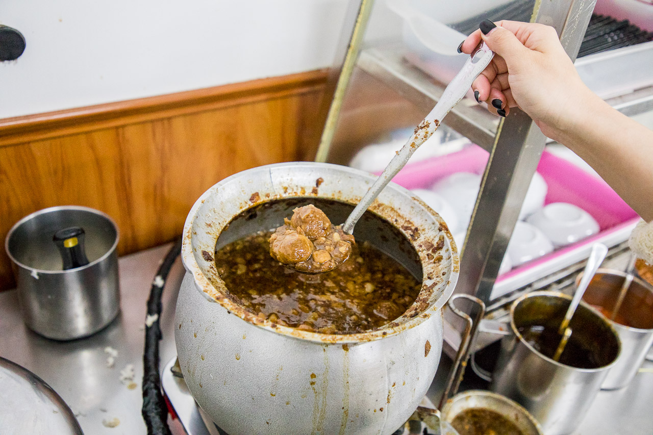 善化牛肉湯,阿牛仔牛肉湯
