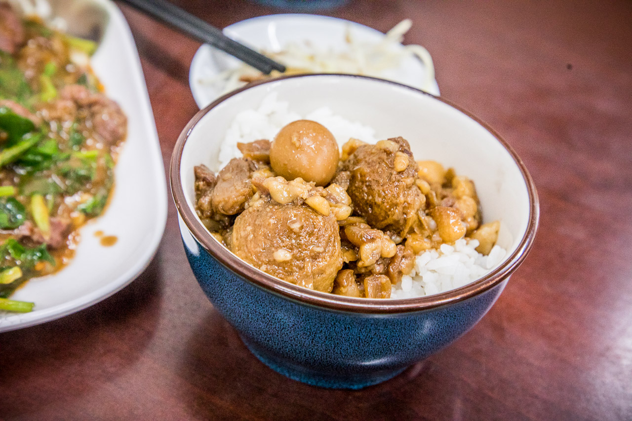 善化牛肉湯,阿牛仔牛肉湯