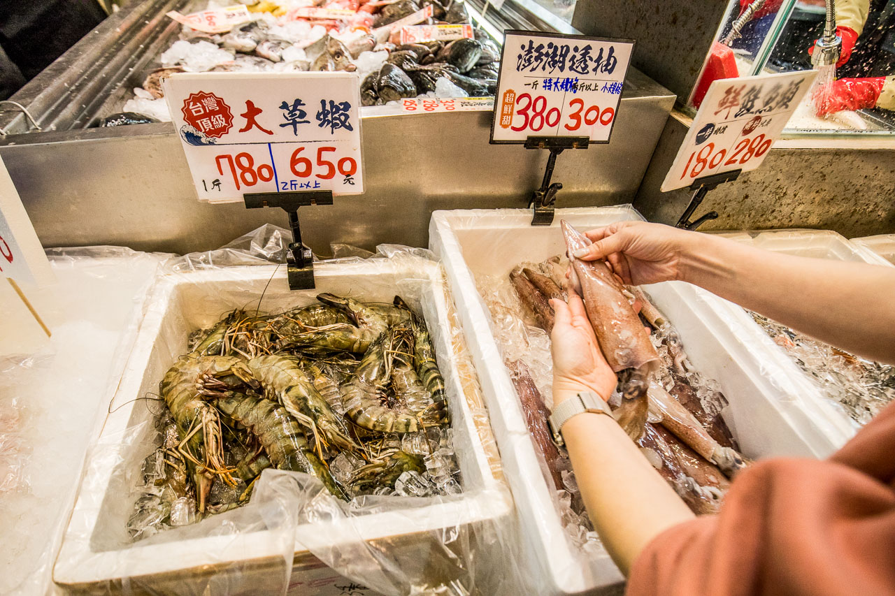 台中美食,台中生魚片,2023年菜推薦,台中海鮮,台中年菜,阿布潘年菜,台中阿布潘水產,台中水產