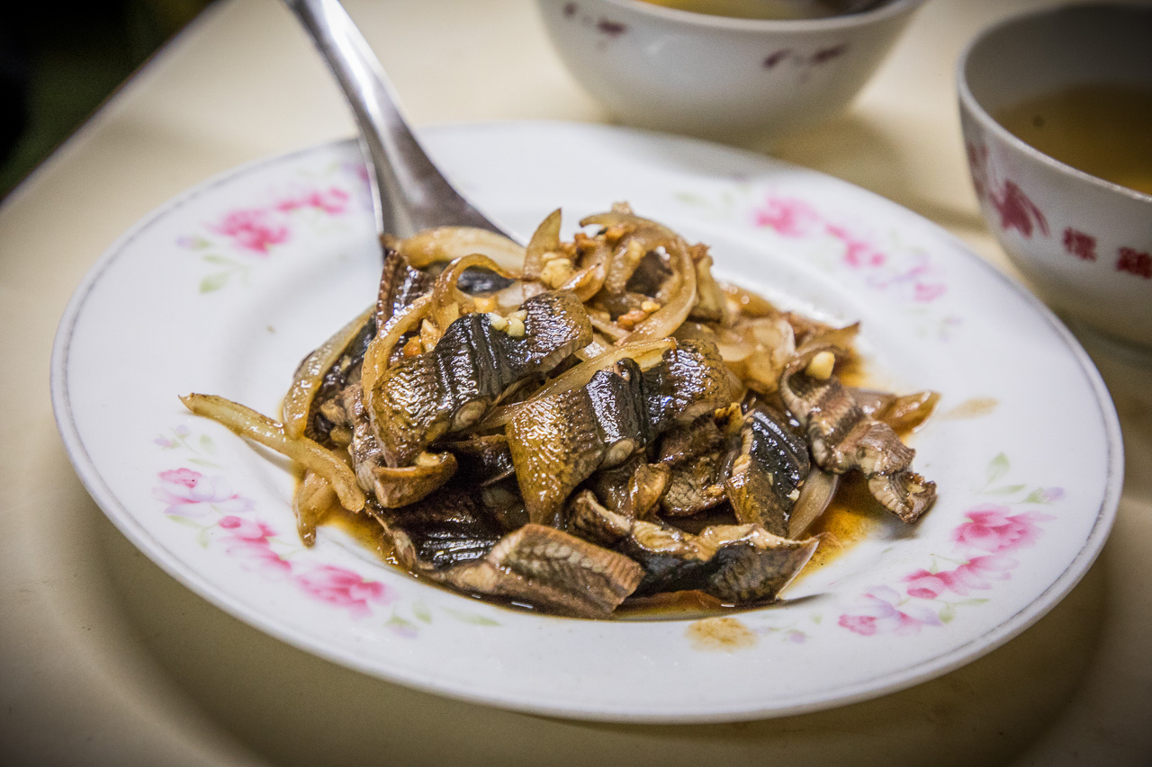 嘉義乾炒鱔魚,西市鱔魚麵,嘉義美食,嘉義小吃,嘉義鱔魚麵,嘉義炭燒鱔魚麵