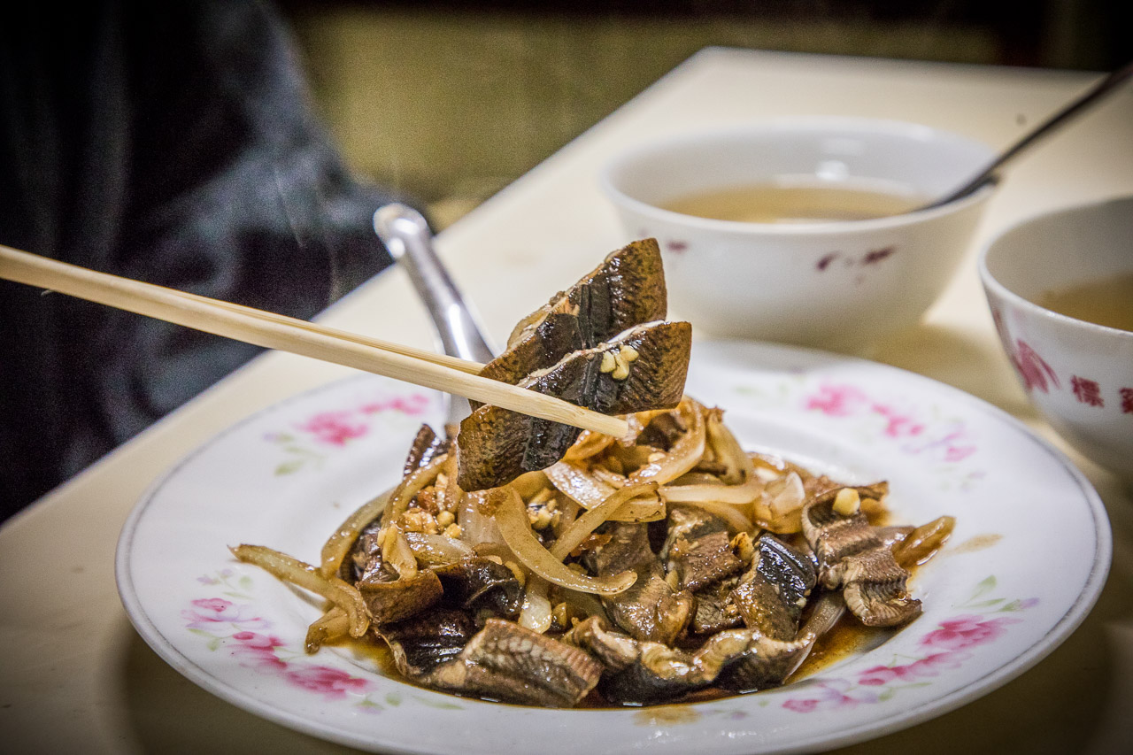 嘉義乾炒鱔魚,西市鱔魚麵,嘉義美食,嘉義小吃,嘉義鱔魚麵,嘉義炭燒鱔魚麵