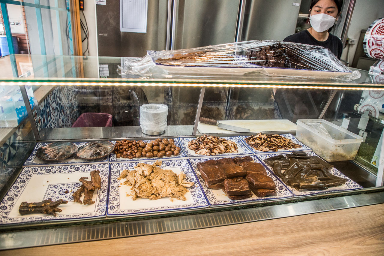 台中便當,豐雞號台中河南店,台中油雞,台中豐雞號台中河南店,台中美食,台中小吃