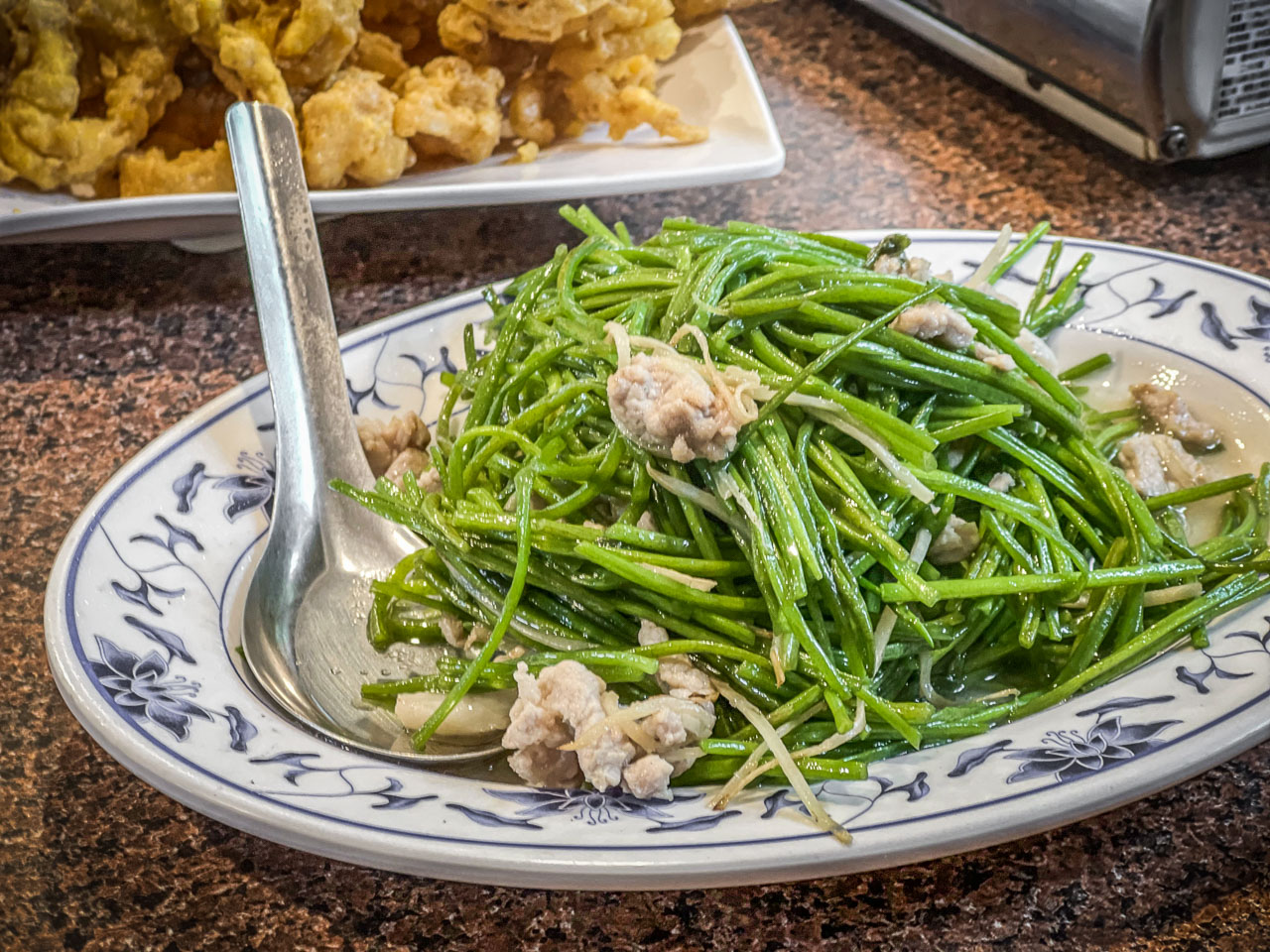 桃園快炒,大白鯊海產