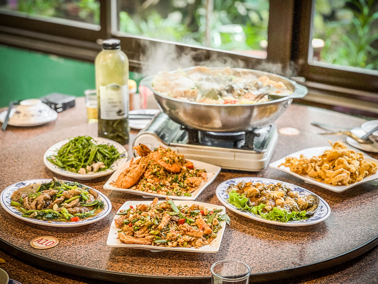 桃園快炒,大白鯊海產