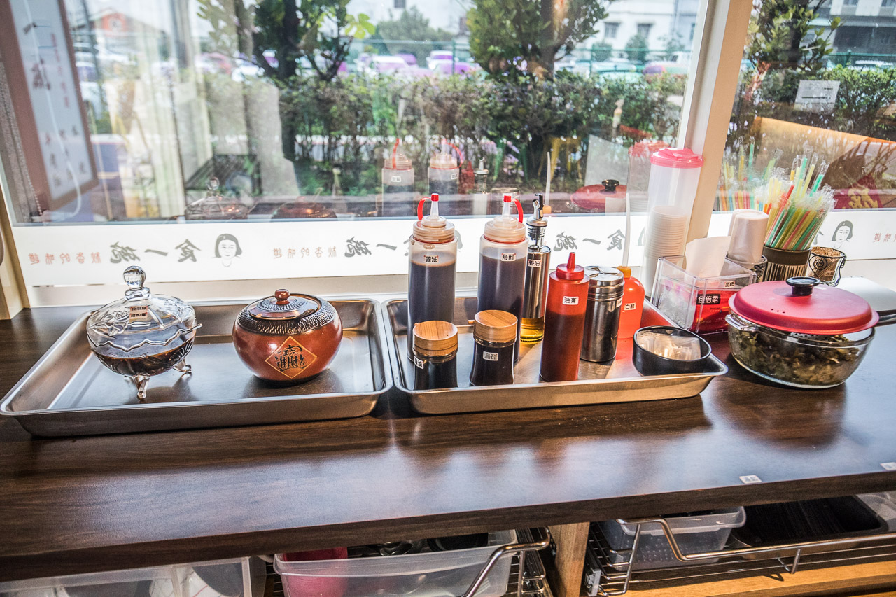 中壢美食,桃園美食,桃園小吃,中壢小吃,中壢牛肉麵,桃園小吃店,食一碗秋香的味道