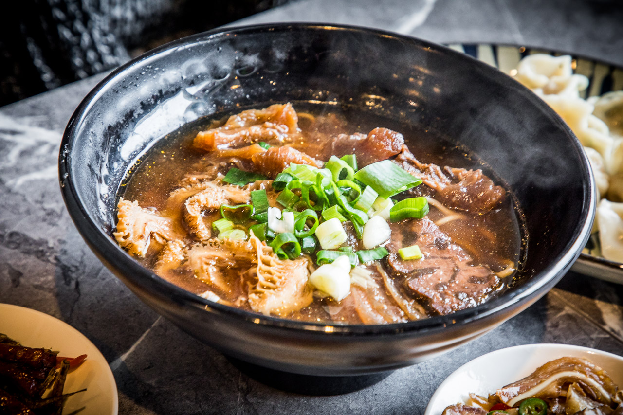 中壢美食,桃園美食,桃園小吃,中壢小吃,中壢牛肉麵,桃園小吃店,食一碗秋香的味道