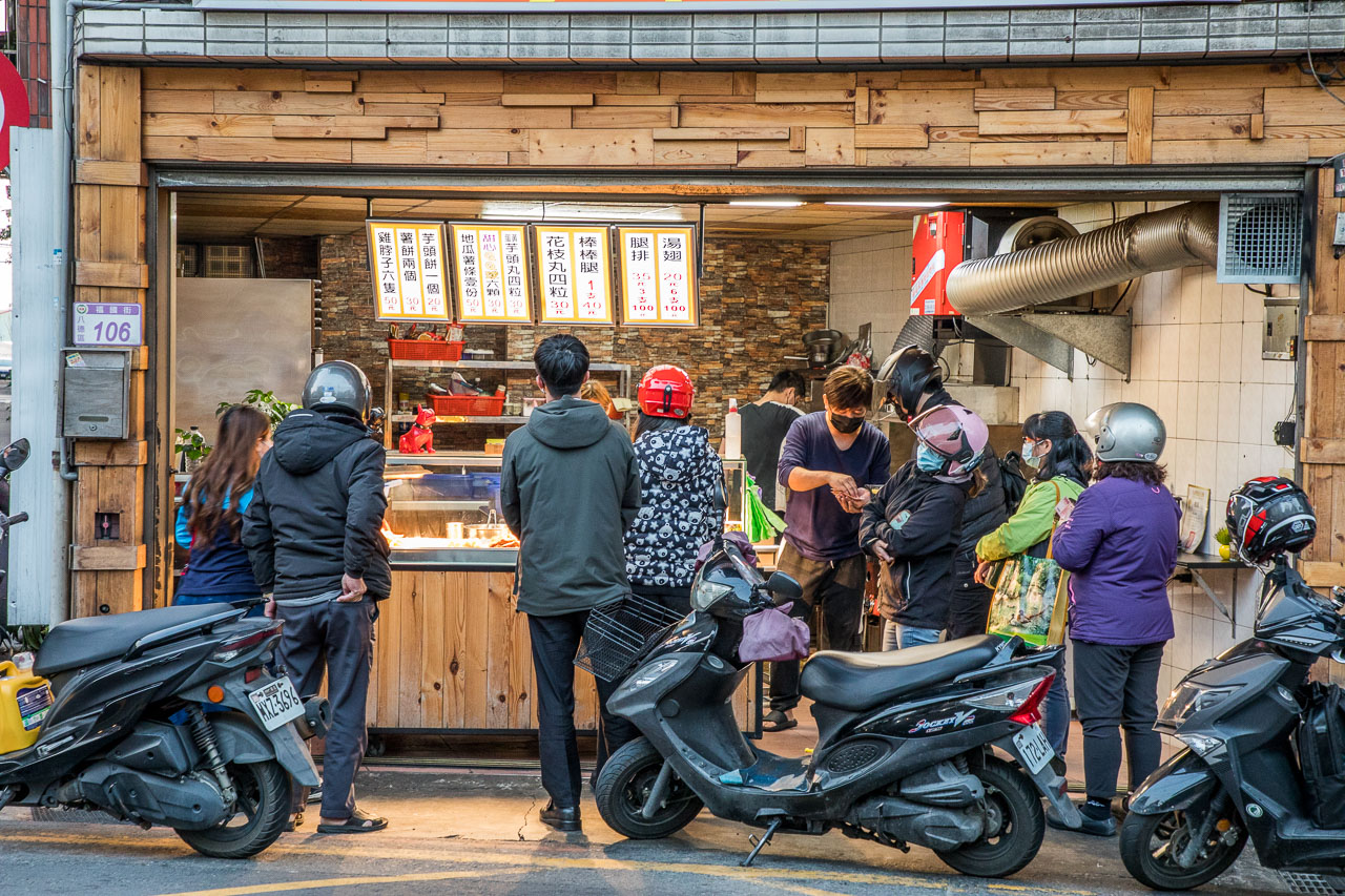 八德湯翅,巷口湯翅-八德創始店,桃園美食,八德美食,桃園炸雞,巷口湯翅,桃園湯翅,八德炸雞翅,八德炸雞