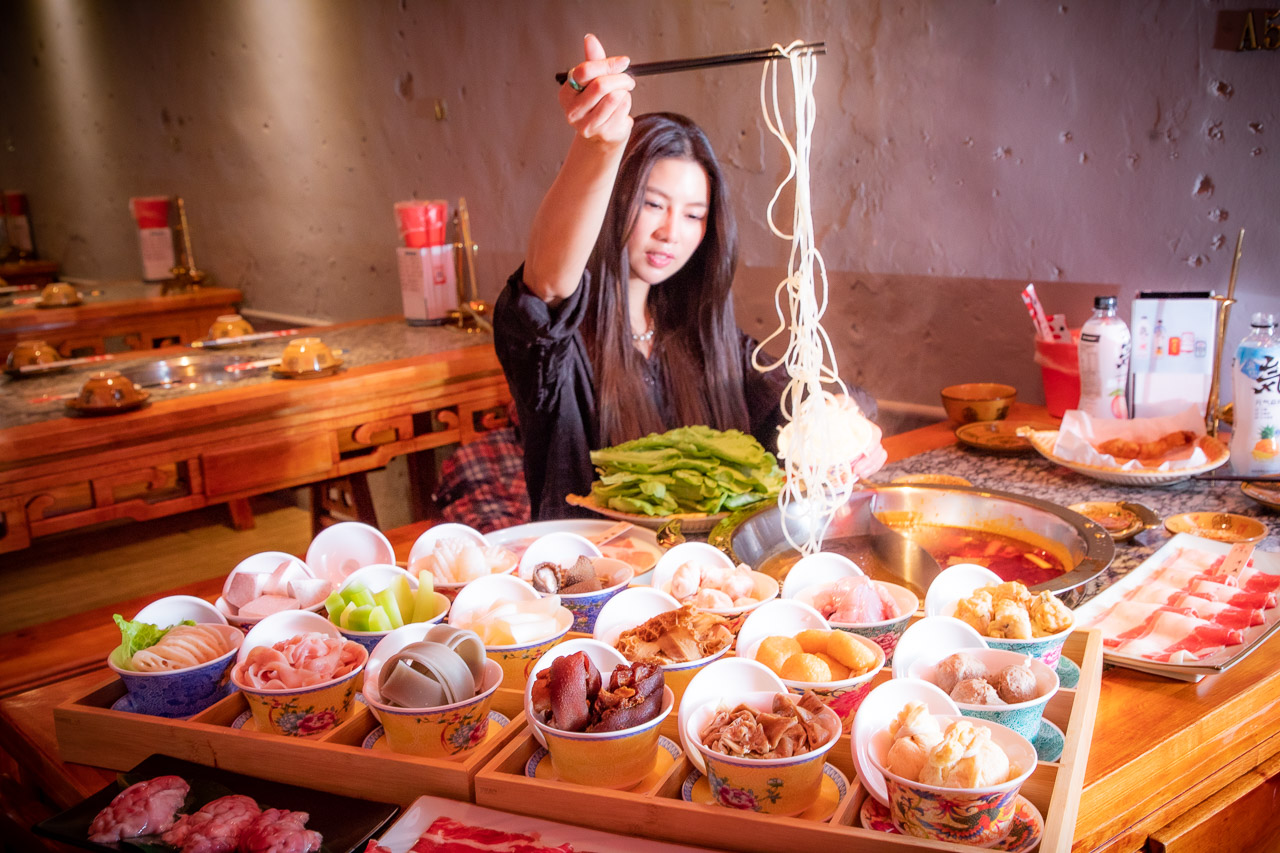 中壢麻辣鍋,好想你重慶蓋碗火鍋