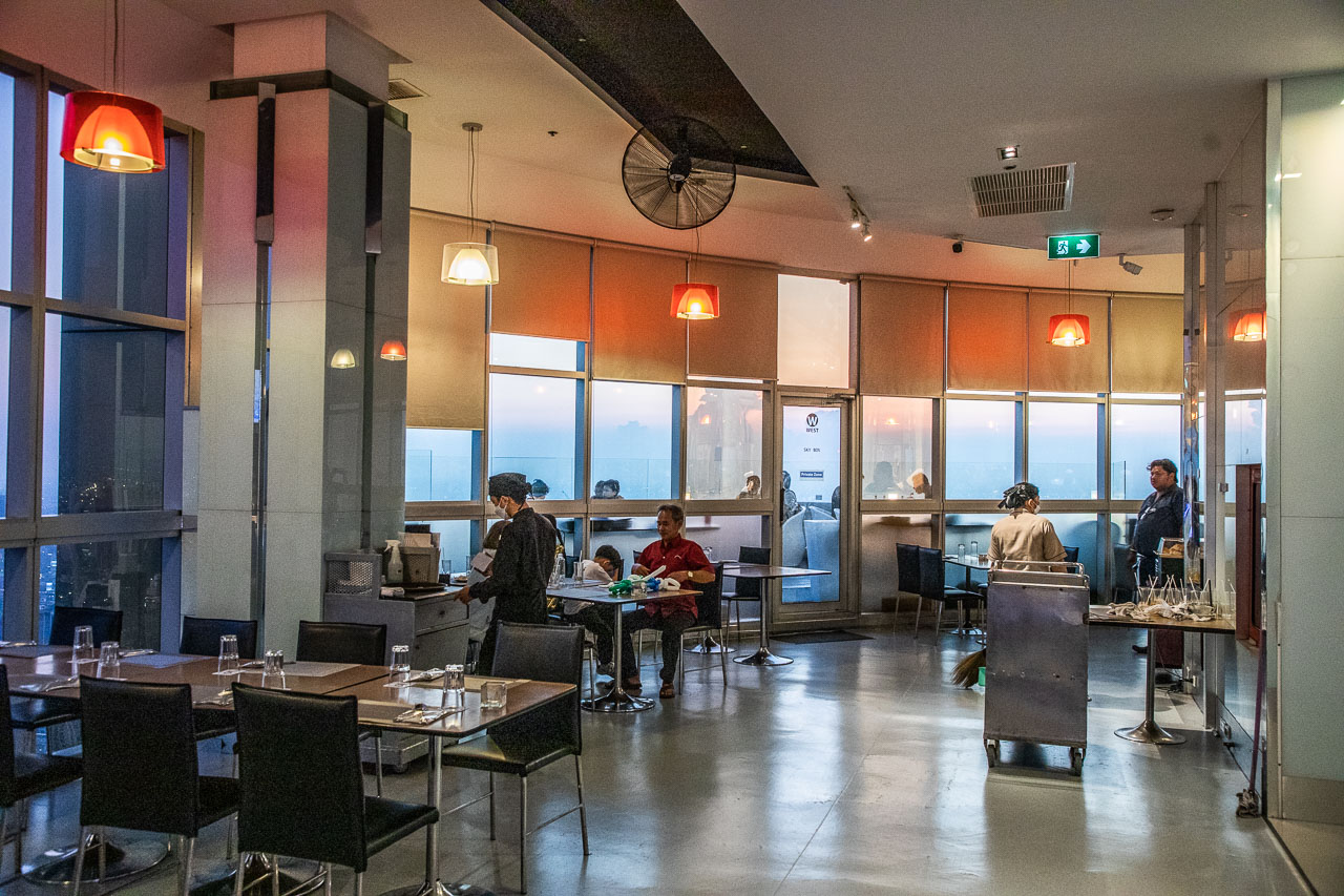 曼谷美食,曼谷彩虹雲霄酒店餐廳自助餐
