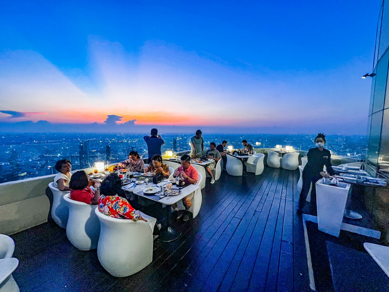 曼谷美食,曼谷彩虹雲霄酒店餐廳自助餐