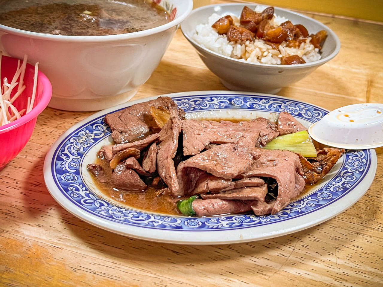 台南牛肉湯,西羅殿牛肉湯