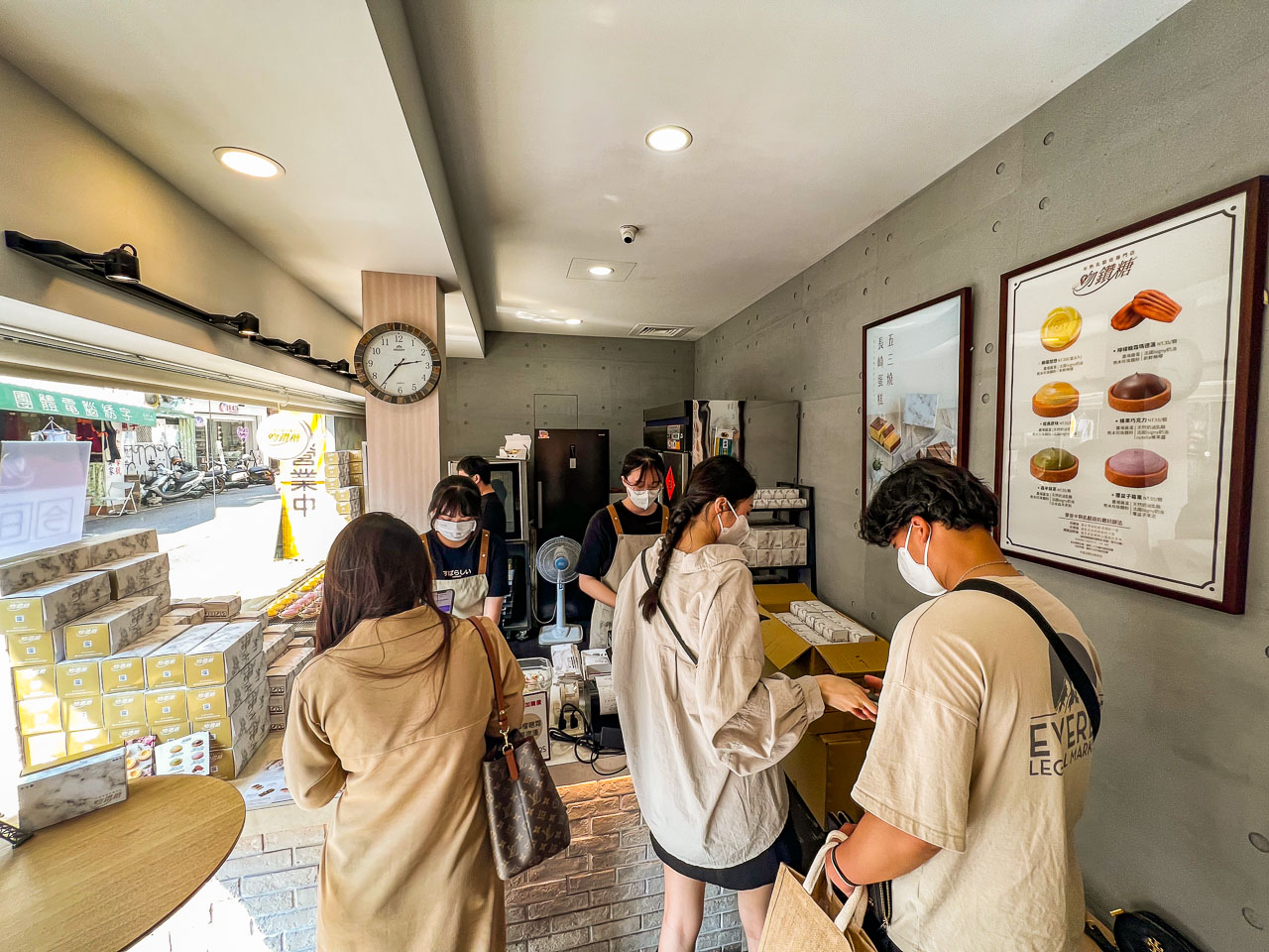 台南半熟乳酪塔,吻鑽糖半熟乳酪塔專門店,吻鑽糖半熟乳酪塔宅配,台南美食,台南小吃,台南國華街美食,台南甜點