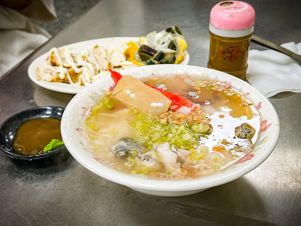 台南宵夜,禿頭老爹鮑魚海產粥