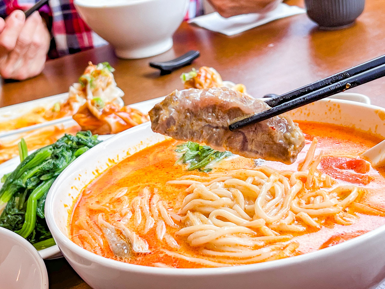 中壢牛肉麵,新寶島牛肉麵