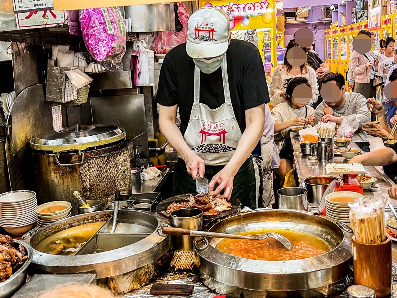 基隆廟口夜市,基隆廟口22號蝦仁羹 豬腳