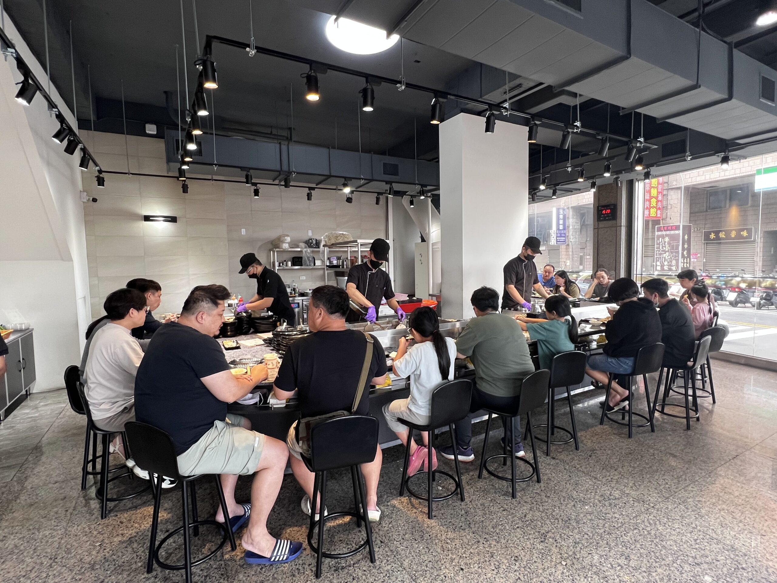 中壢美食,桃園美食,桃園鐵板燒,中壢宵夜,中壢鐵板燒,中原鐵板燒,金丰饌平價鐵板燒-環中東店,金丰饌平價鐵板燒