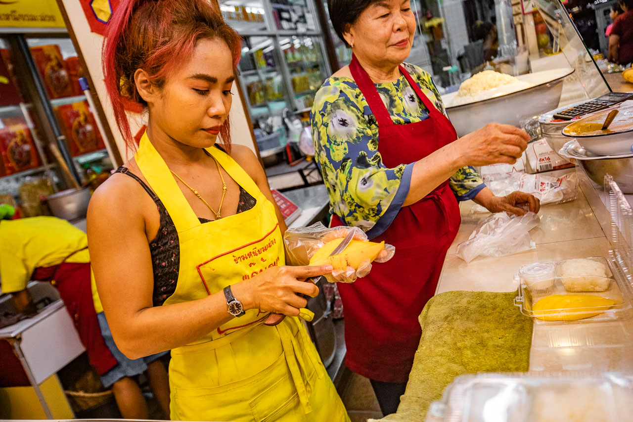 泰國美食,泰國芒果糯米飯,芭達雅美食,芭達雅芒果糯米飯,芭達雅小吃,芭達雅宵夜,蓮姐芒果糯米飯