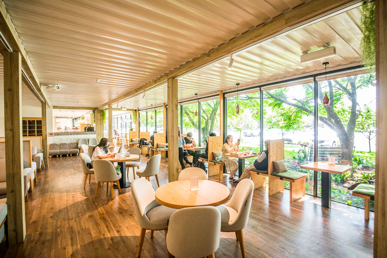 厚冶 Bakery & Cafe