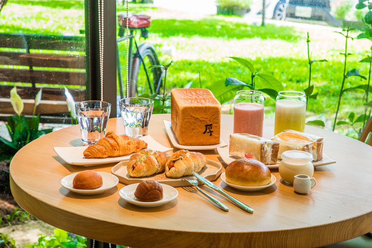 厚冶 Bakery & Cafe