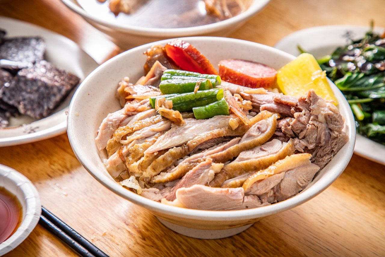 鐘點棧 當歸鴨,永和美食,樂華夜市美食,樂華夜市當歸鴨,永和當歸鴨,永和鴨肉飯,樂華夜市鴨肉飯,鐘點棧 當歸鴨樂華夜市總店 @大手牽小手。玩樂趣