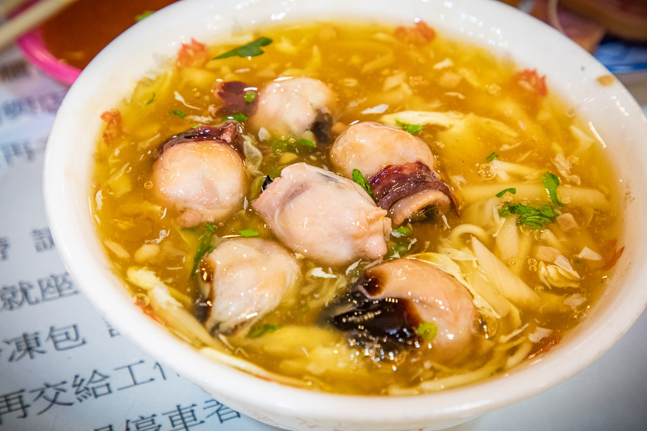 雲林美食,斗六美食,斗六小吃,斗六魷魚嘴羹,雲林魷魚嘴羹,阿國獅魷魚羹,阿國獅魷魚羹停車