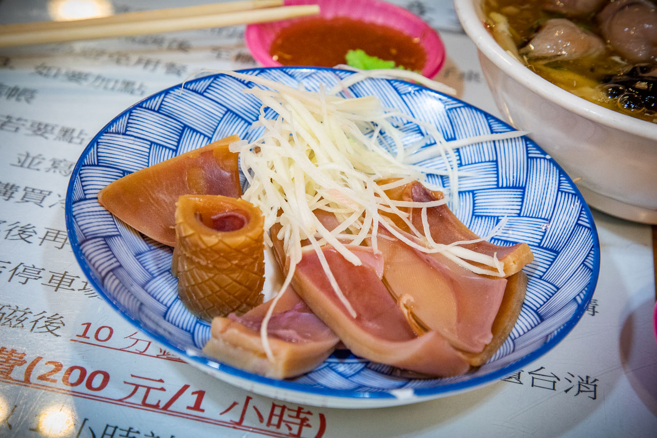 雲林美食,斗六美食,斗六小吃,斗六魷魚嘴羹,雲林魷魚嘴羹,阿國獅魷魚羹,阿國獅魷魚羹停車