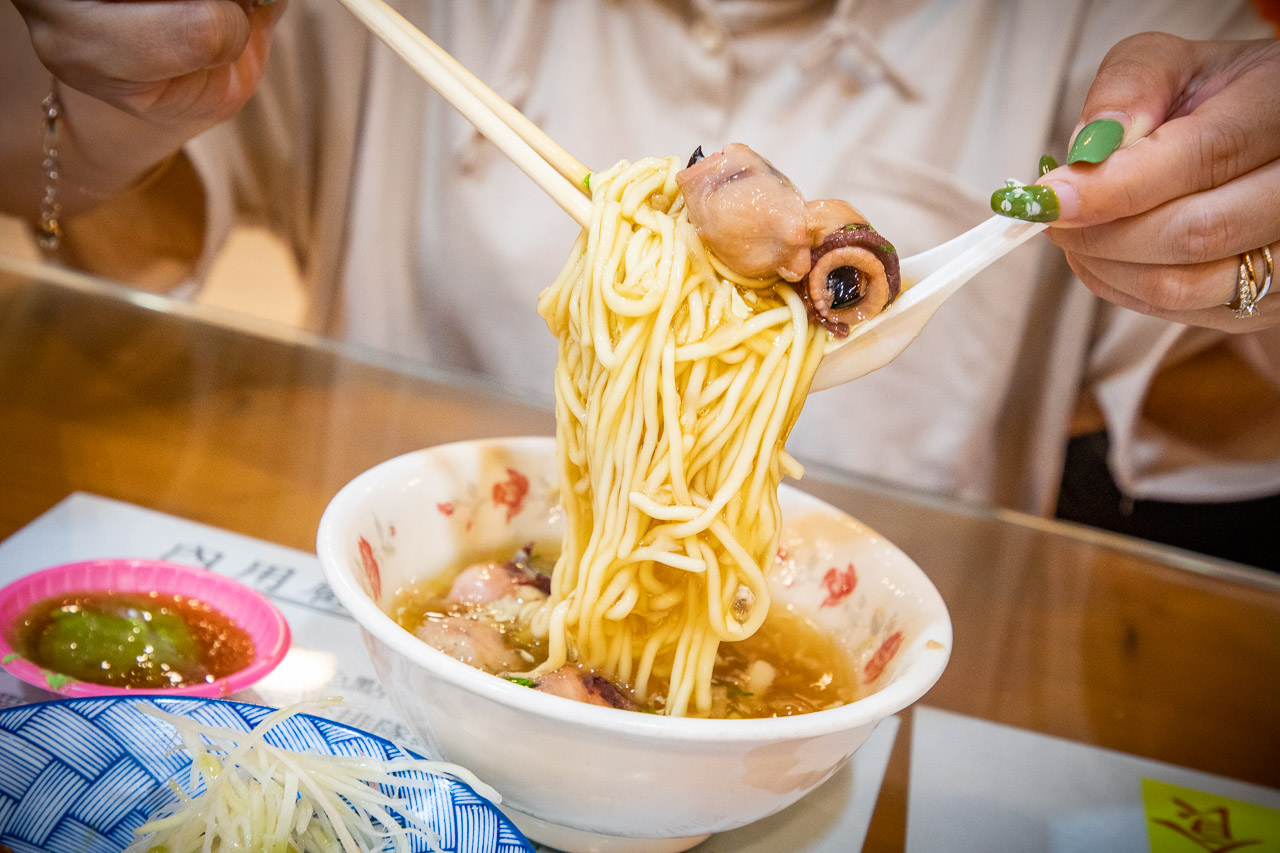 雲林美食,斗六美食,斗六小吃,斗六魷魚嘴羹,雲林魷魚嘴羹,阿國獅魷魚羹,阿國獅魷魚羹停車