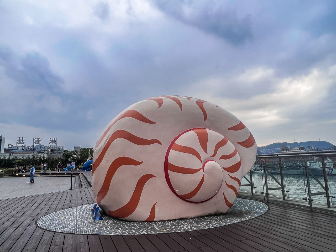 基隆景點,基隆鯨鯊,基隆東岸旅客中心,sky ocean與鯨鯊共游,基隆甲板派對市集