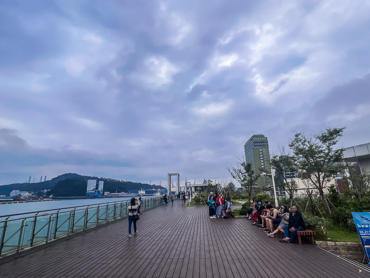 基隆景點,基隆鯨鯊,基隆東岸旅客中心,sky ocean與鯨鯊共游,基隆甲板派對市集