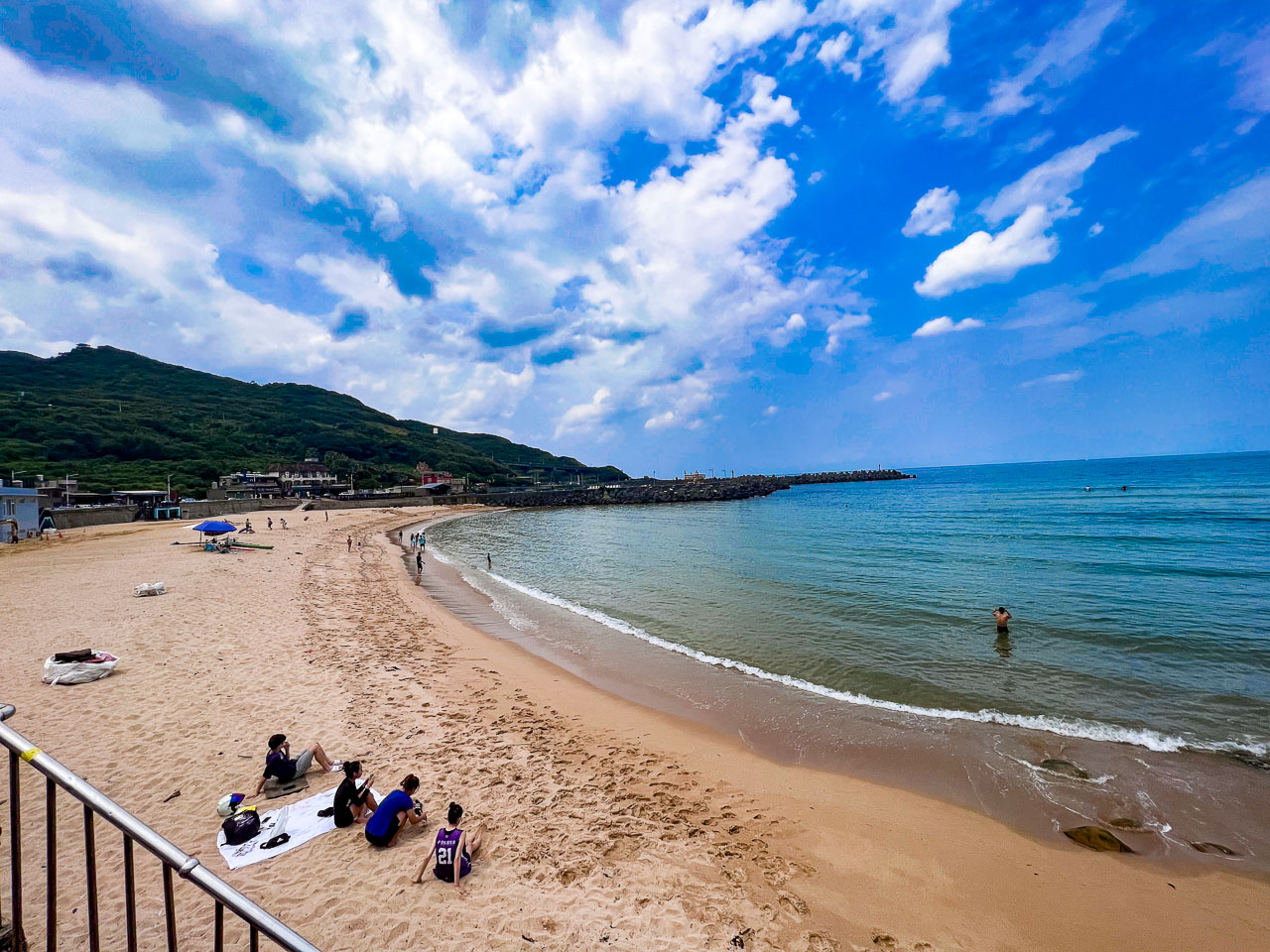 基隆海水浴場,基隆沙灘,大武崙白沙灘,基隆景點,基隆玩水