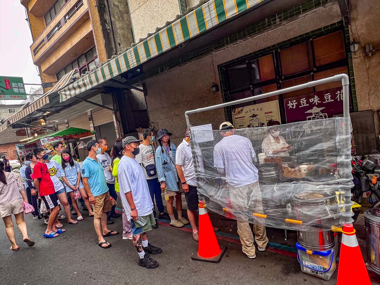 北埔老街好豆味機車豆花,機車豆花,新竹美食,新竹豆花,北捕美食,北埔老街豆花