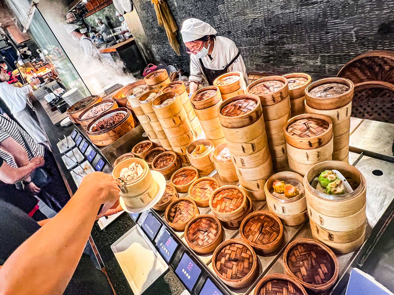 桃園美食,桃園吃到飽,桃園港點吃到飽,桃園港式料理,村民食堂廚窗港點 @大手牽小手。玩樂趣
