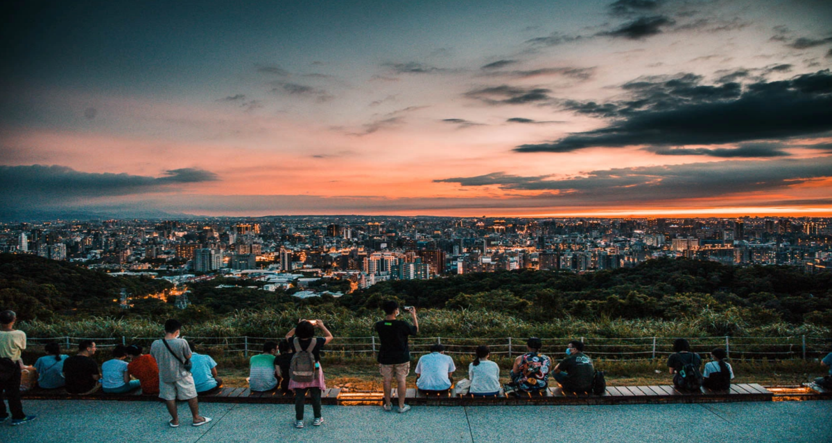 桃園虎頭山夜景,桃園親子請點,桃園虎頭山環保公園,桃園虎頭山公園,桃園景點,桃園夜景 @大手牽小手。玩樂趣