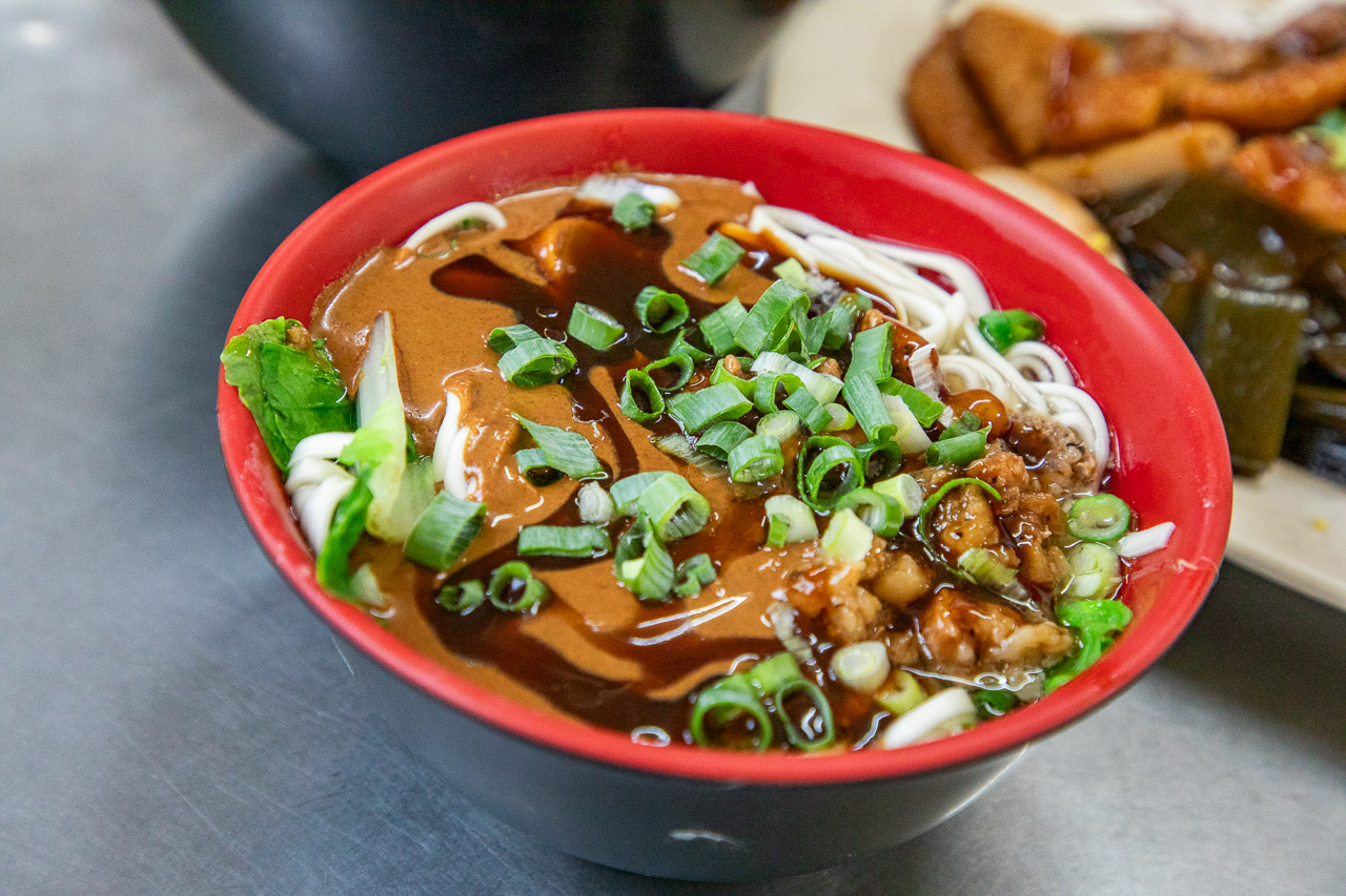 通霄美食,白沙屯外省牛肉麵